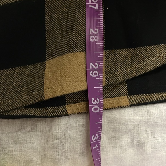 NEW J Crew Classic plaid flannel shirt!!! - Picture 5 of 5